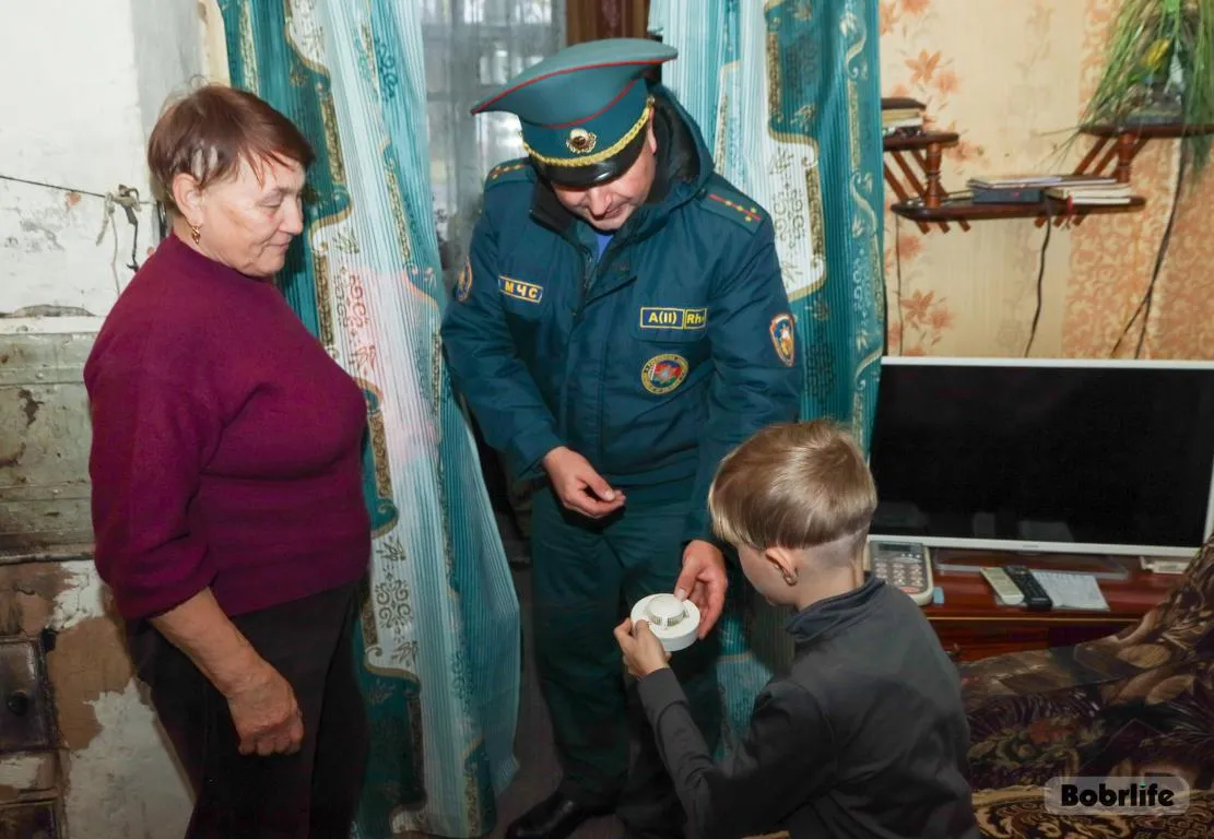 В Бобруйске инспекторы МЧС проверили печи в частном секторе
